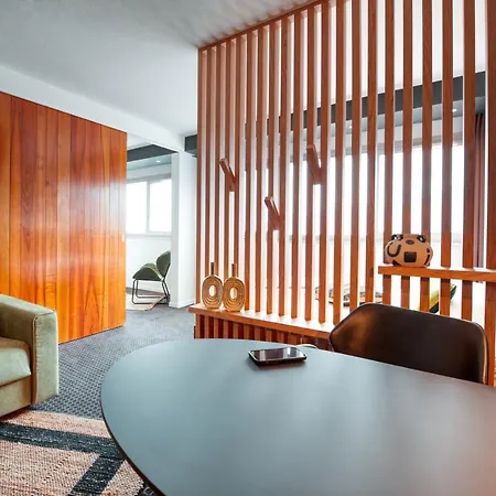 Cowool Aparthotel *