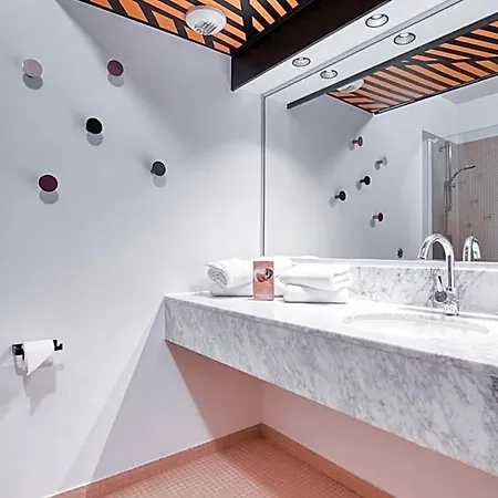 Apart-hotel Cowool 3*