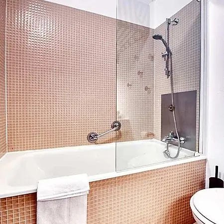 Cowool Apart-hotel 3*