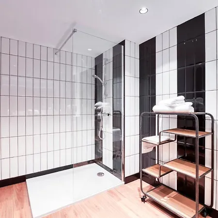 Cowool Aparthotel 3*