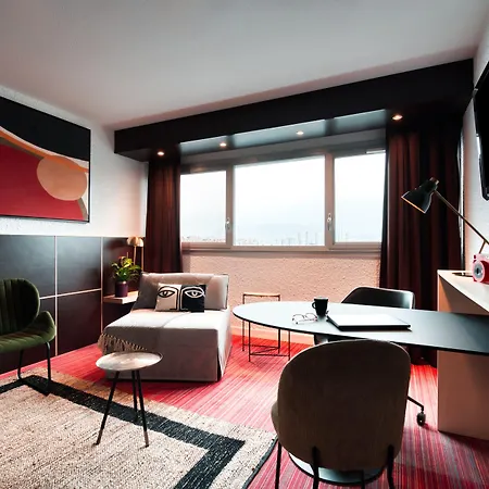 Cowool Aparthotel